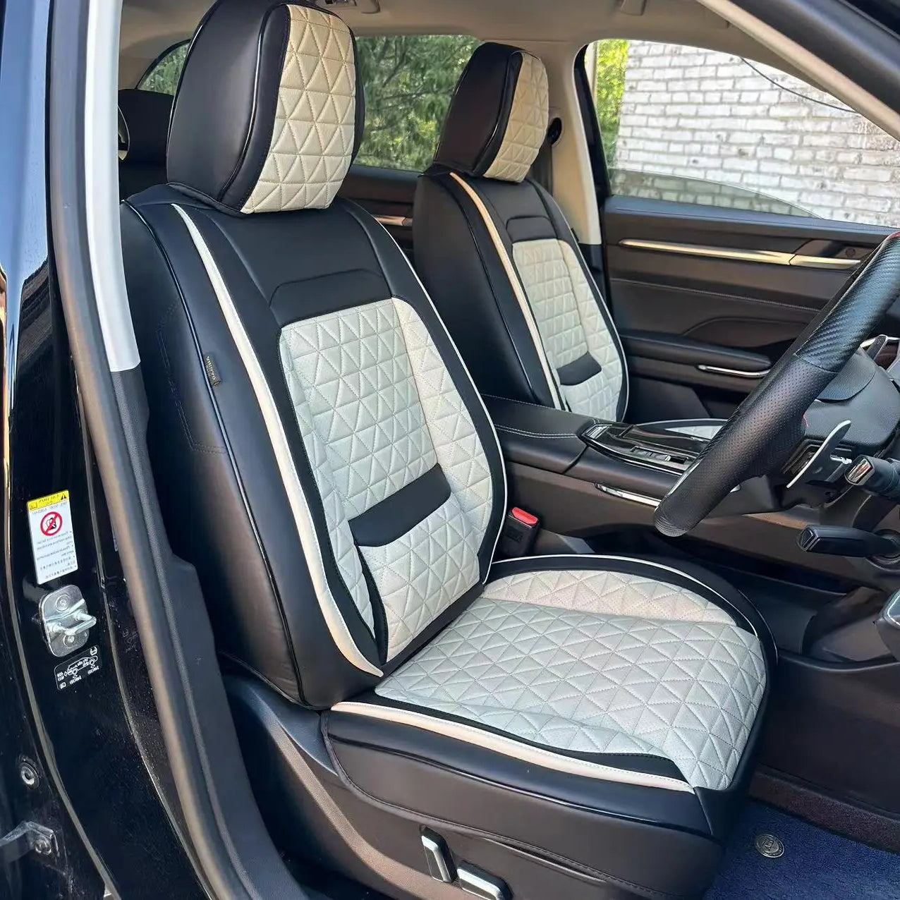 Vanntett skinnsetetrekk for biler